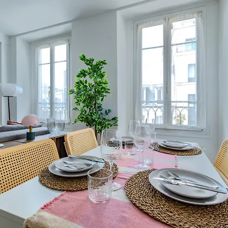 Cosy 6 Guests For Family Apartment